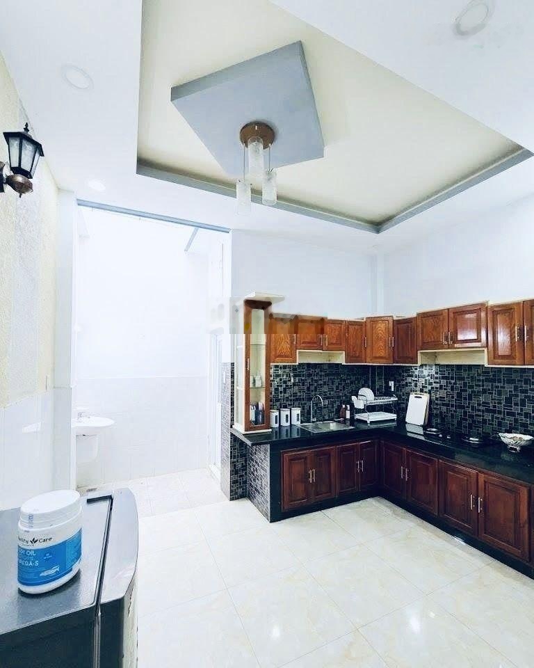 Chỉ 3 tỷ hơn - giá tốt nhất khu vực nhà hẻm xe hơi Long Trường, TP Thủ Đức - dòng tiền sẵn
