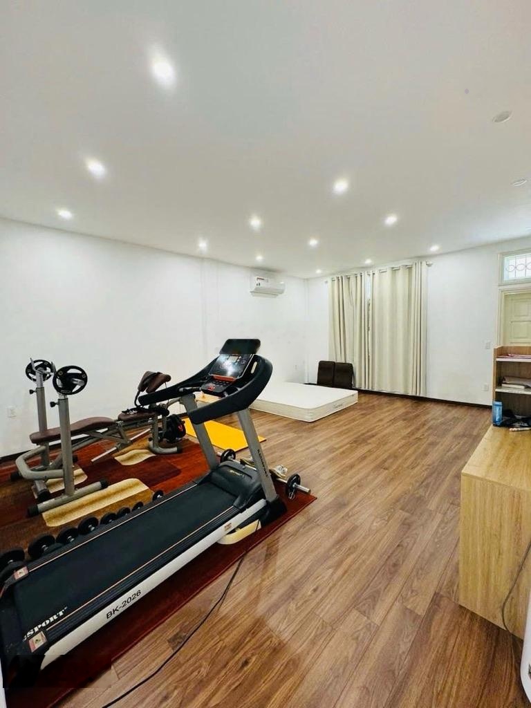 Lô góc 2 mặt ngõ ô tô, sát Hồ KD đỉnh , 20m ra MP, DT 88m2, MT 5,5m, chào 35,1 tỷ