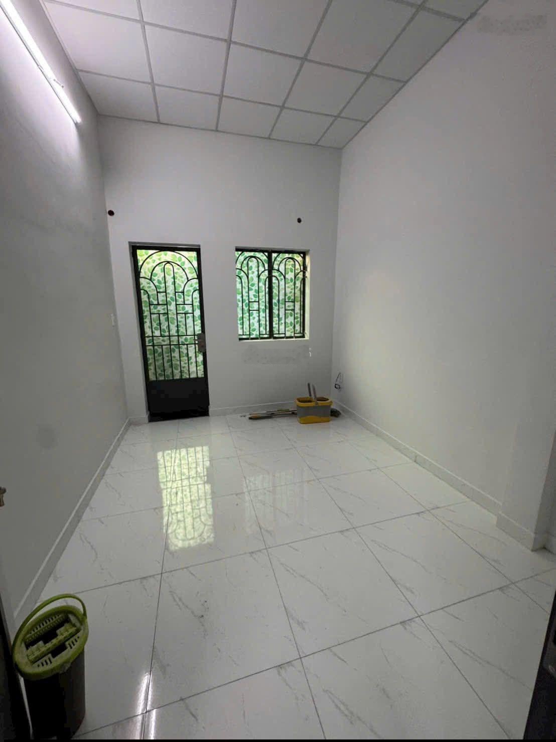 Nhà đẹp trần xuân soạn nhỉnh 5 tỷ 57m 3 tầng 4 phòng ngủ khu vực an ninh