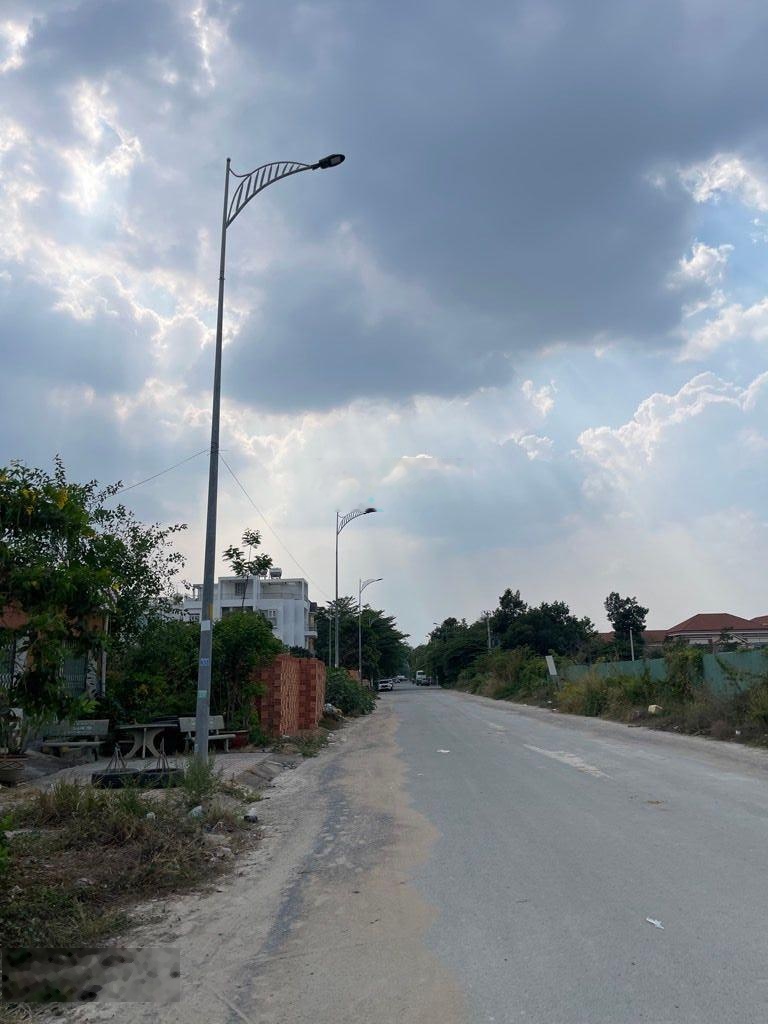Đất tái định cư phước thiện ngang 7m dt 154m2 chỉ 8.8tỷ -cạnh kđt vinhomes grand park