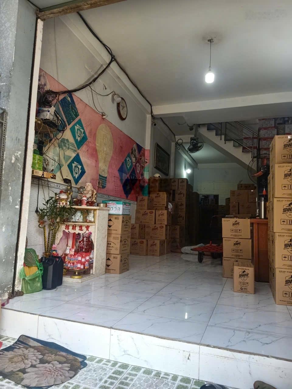 Bán nhà 2 tiền hxh thông- đường số 14- bình tân- gần 70m2-2 tầng btct-chỉ 6 tỷ 500 tl