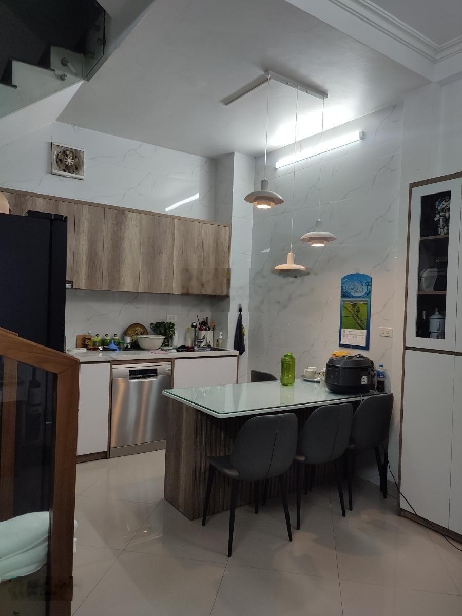 HOT Hồ Tùng Mậu, lô góc 2 thoáng, 35m2 5 tầng, dân xây đẹp, 10m ra ô tô tải, ở ngay, sổ vuông đẹp