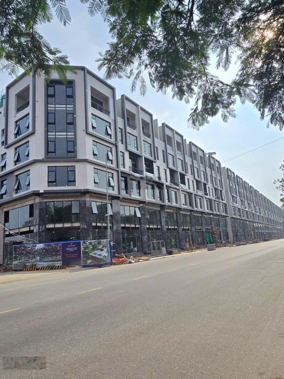 Căn ngoại giao 78m Shophouse kho 3 Lạc Viên giá rẻ hơn chủ đầu tư hơn 2 tỷ