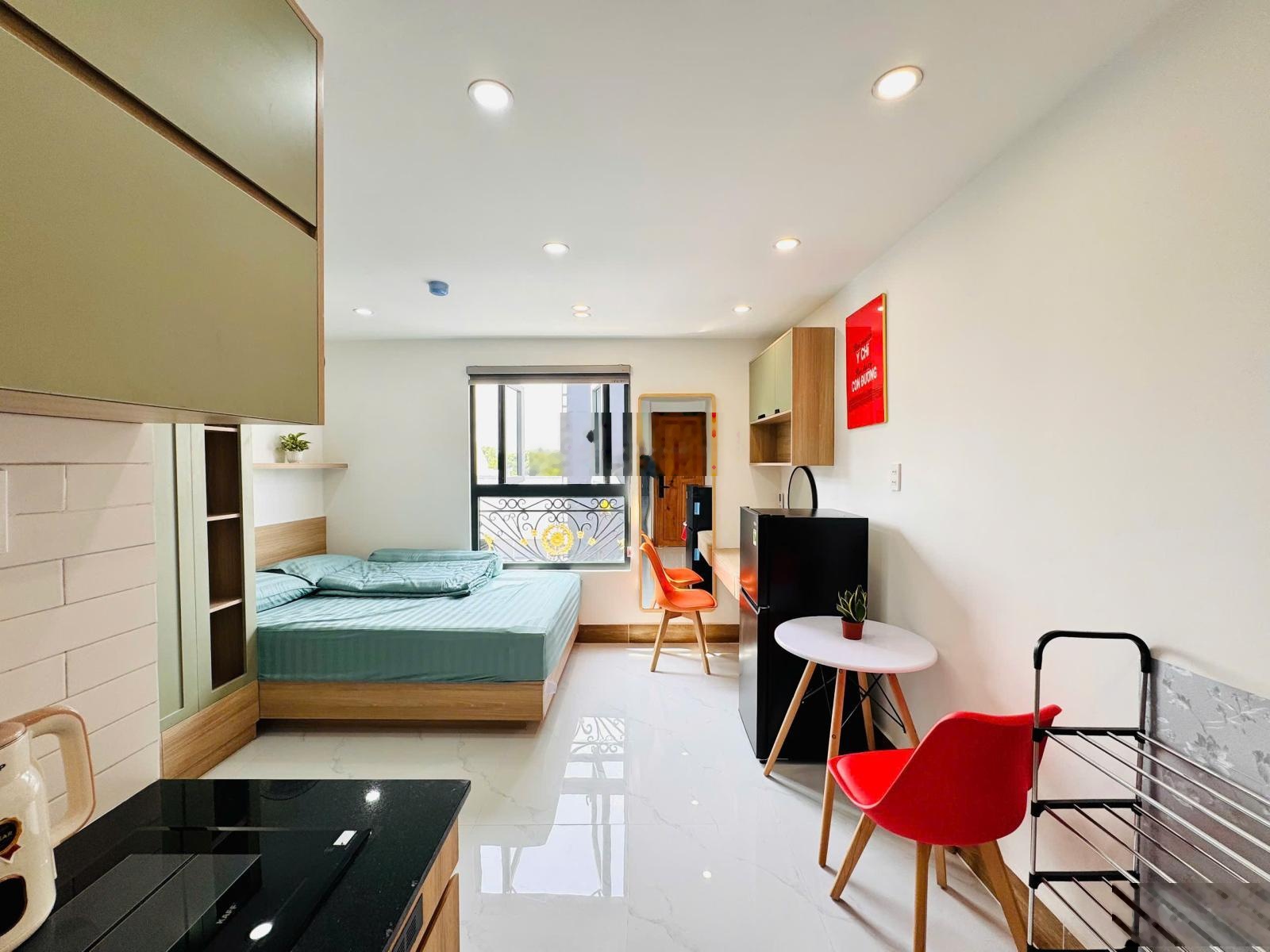 Bán CHDV 13 Phòng đường Nguyễn Gia Trí - D5 gần ĐH Ngoại Thương