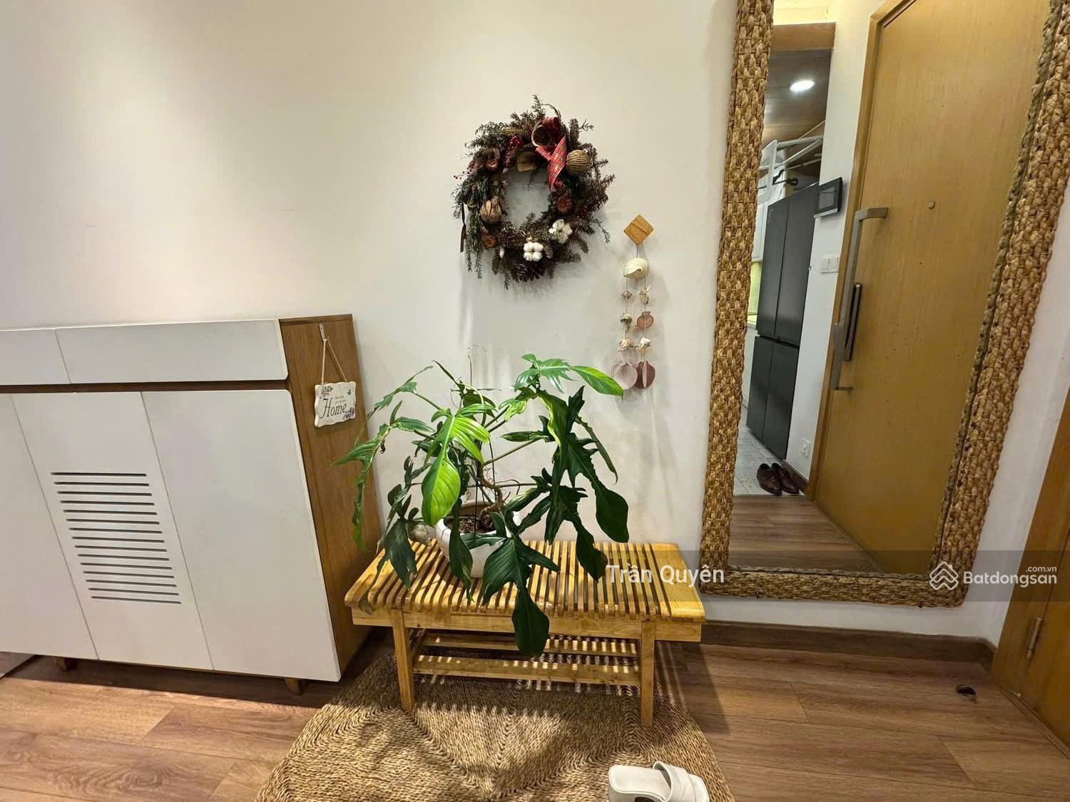 2PN Diện tích lớn nhất 98m2 - ban công khổng lồ hướng Đông Nam đón gió - sổ hồng - giá bán 8,x TỶ