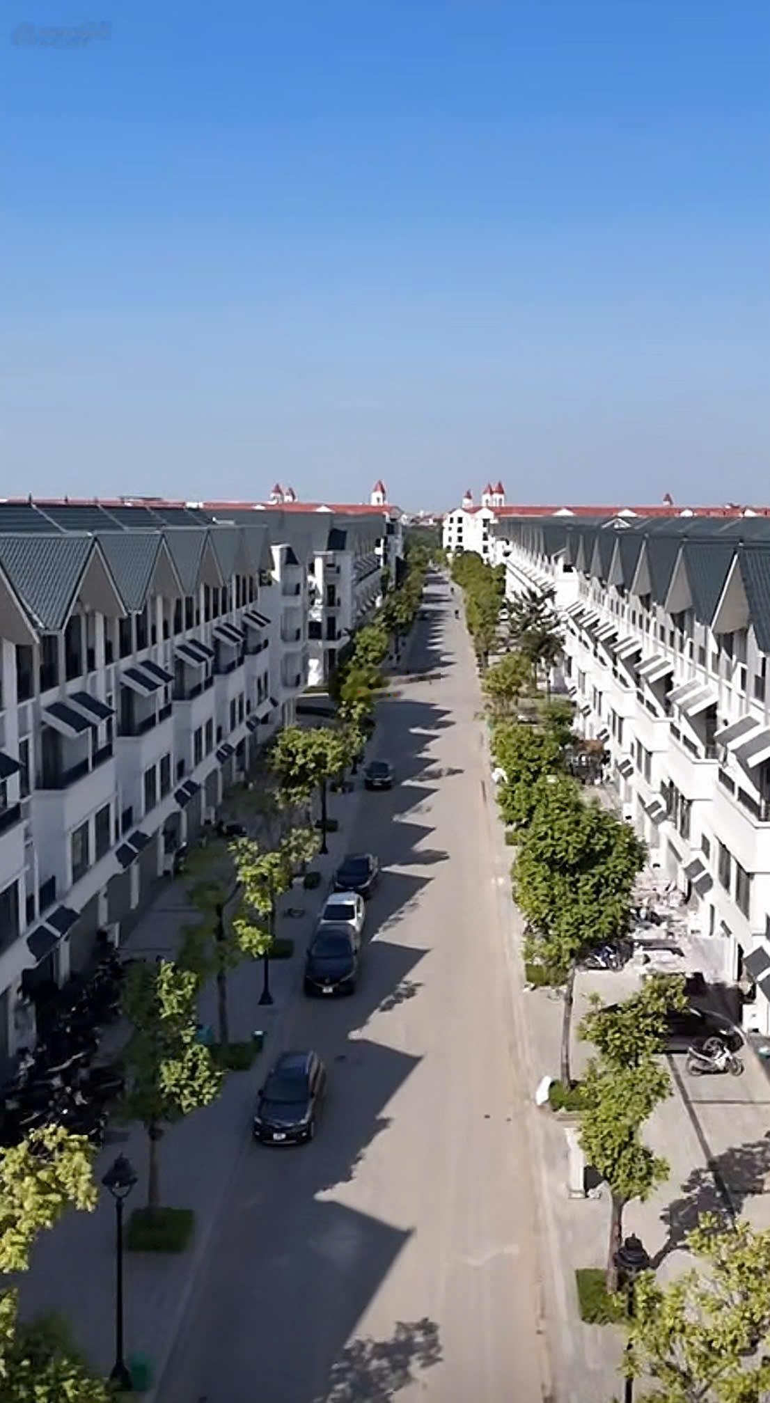 Đất dịch vụ Di Trạch - vị trí VIP - kinh doanh khủng - giá tốt