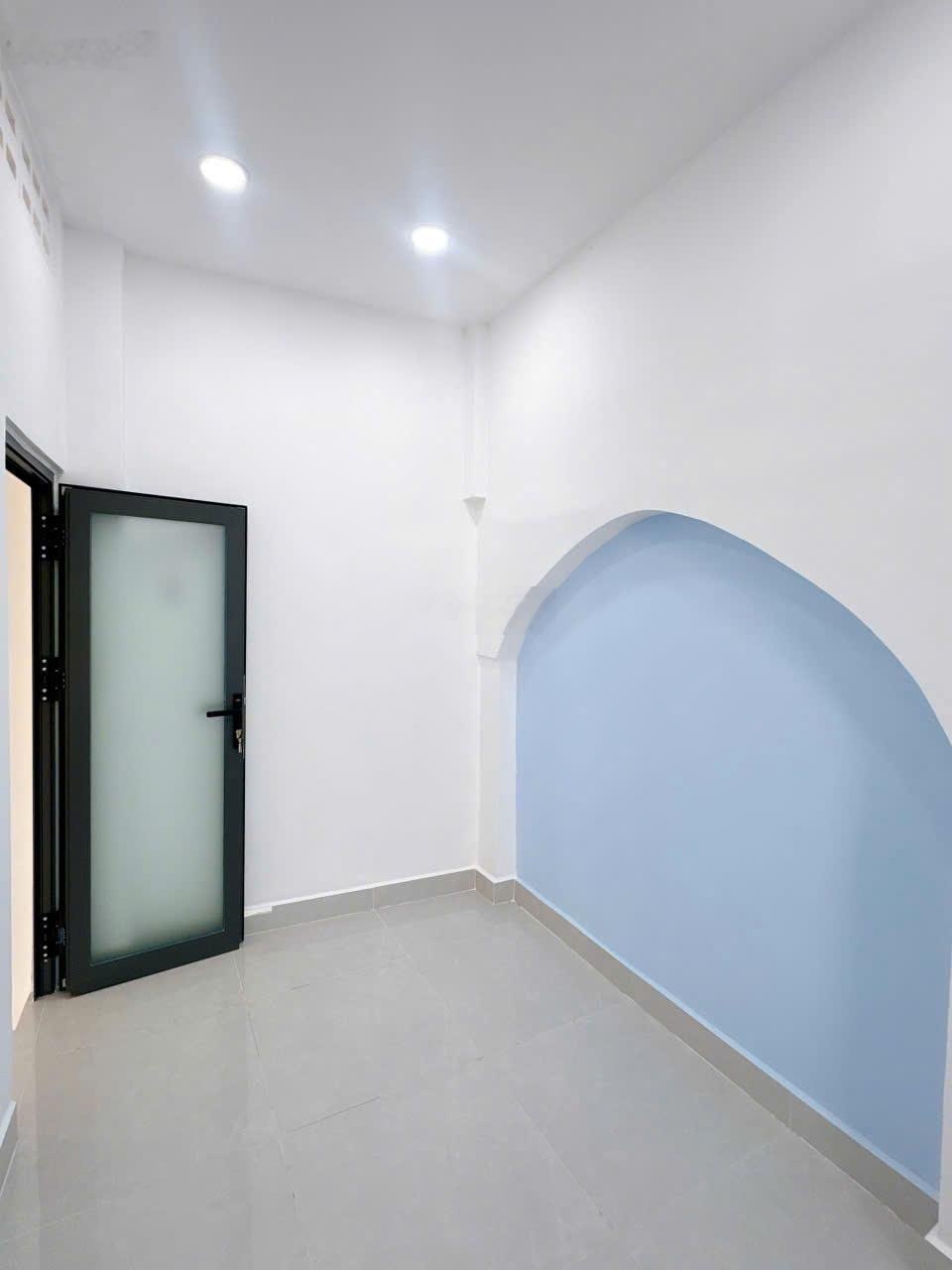 Còn căn duy nhất giá tốt chỉ 4.2 tỷ có 3 phòng ngủ hẻm 268 Nguyễn Văn Đậu