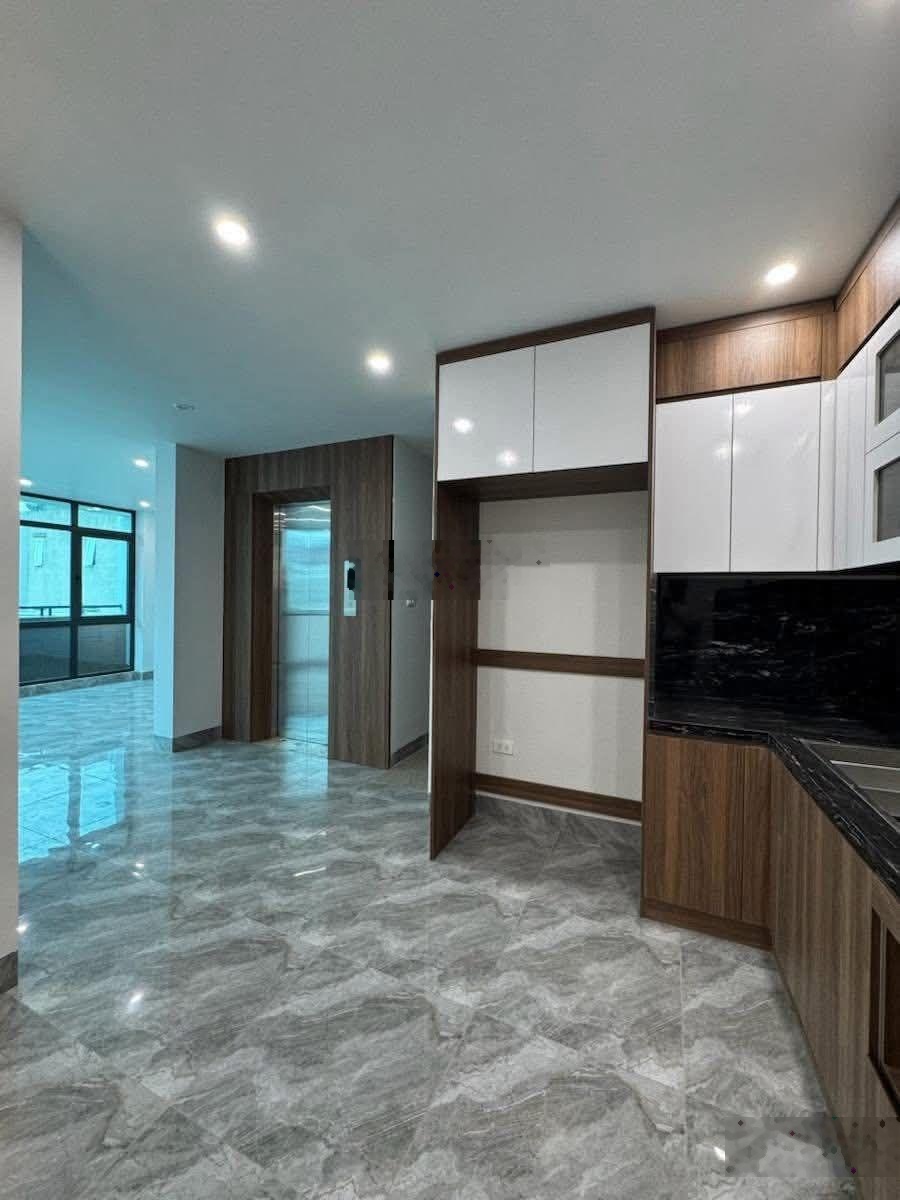 Cần bán gấp! nhà phân lô kim giang, hoàng mai. 55m2 x 7t, lô góc, ô tô, kd, thang máy, nhỉnh 18 tỷ.