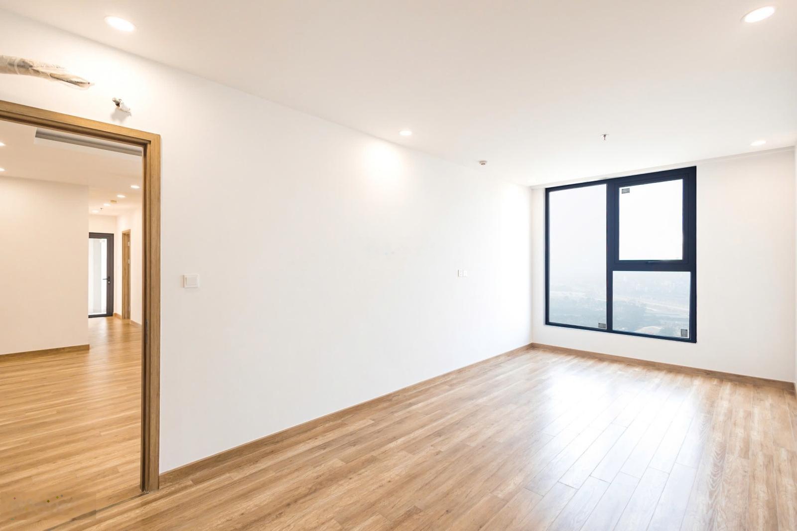 Chính chủ gửi bán - Căn hộ 100m2 - 3PN2WC - Ban công rộng - Mới bàn giao đã có sổ hồng