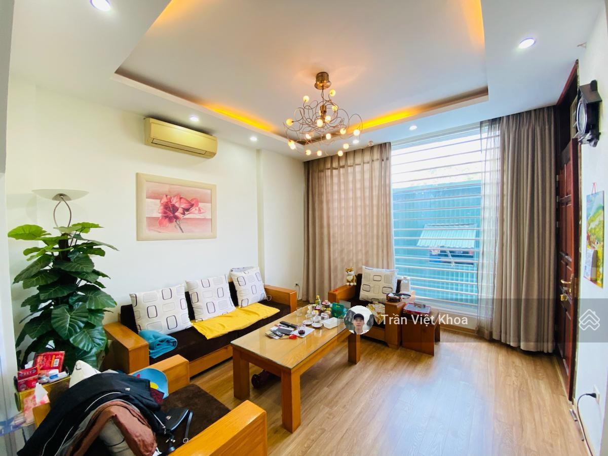 Nhà đẹp hàng xóm KĐT La Khê - Ô tô đỗ cửa 5 tầng full nội thất - MT~4m nở hậu cực lộc - hơn 7 tỷ
