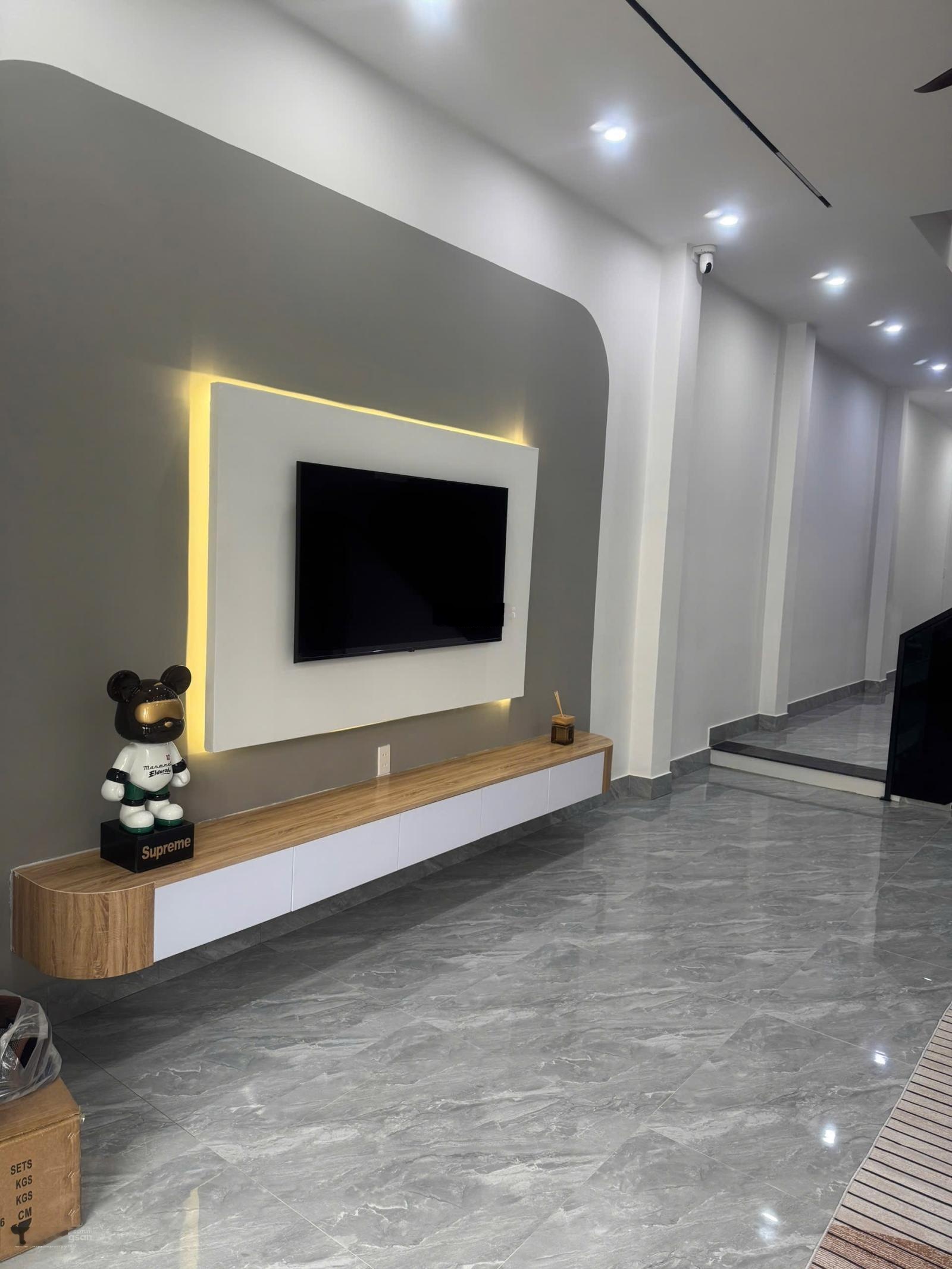 Bán nhà 2 Tầng Đường Bàu Cầu 11 - Sát Chợ Hoà Châu