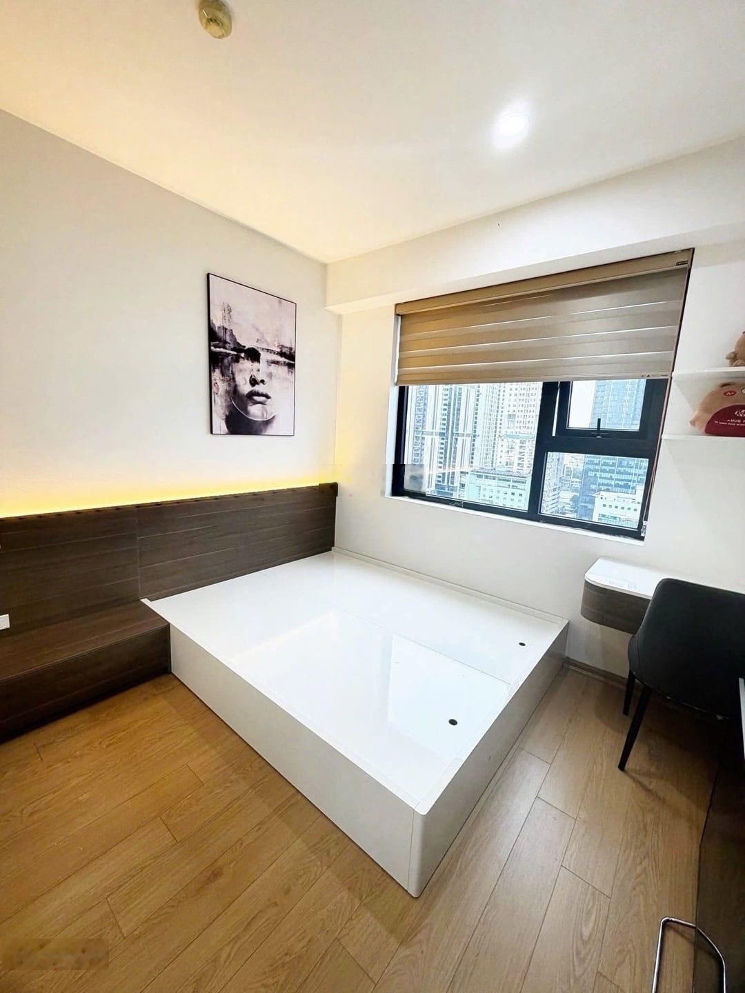 Siêu Hot! Chính chủ bán gấp căn hộ chung cư Booyoung Mỗ Lao 108m2 TK 3PN 2WC, Full nội thất cực đẹp