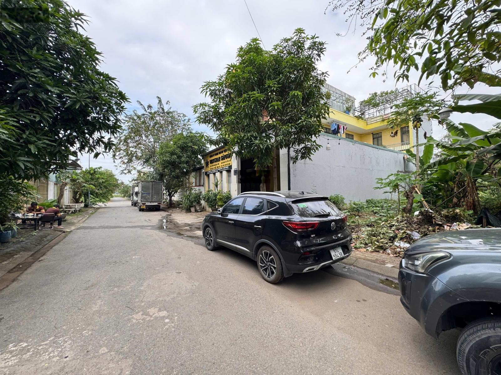 Đất biệt thự 220m2 (Ngang 10) đường nhựa 6m + vỉa hè + sổ hồng riêng gần công viên Giá 9ty