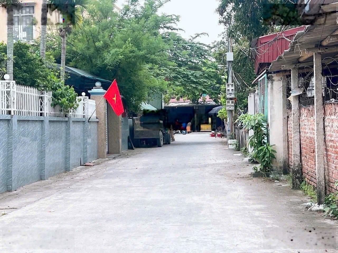 Bán nhanh lô diện tích 120,8m full thổ cư tại Thị Trấn Lương Bằng, Hưng Yên, vị trí kinh doanh tốt