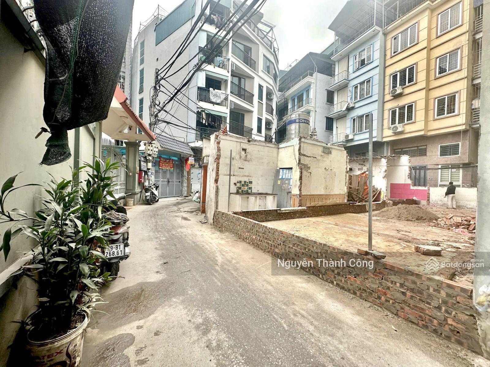 Chính chủ bán lô đất 75m- Phố Kim Giang, Ô tô đỗ cửa, 2 mặt ngõ ô tô, đón sóng Vin Cao Xà Lá