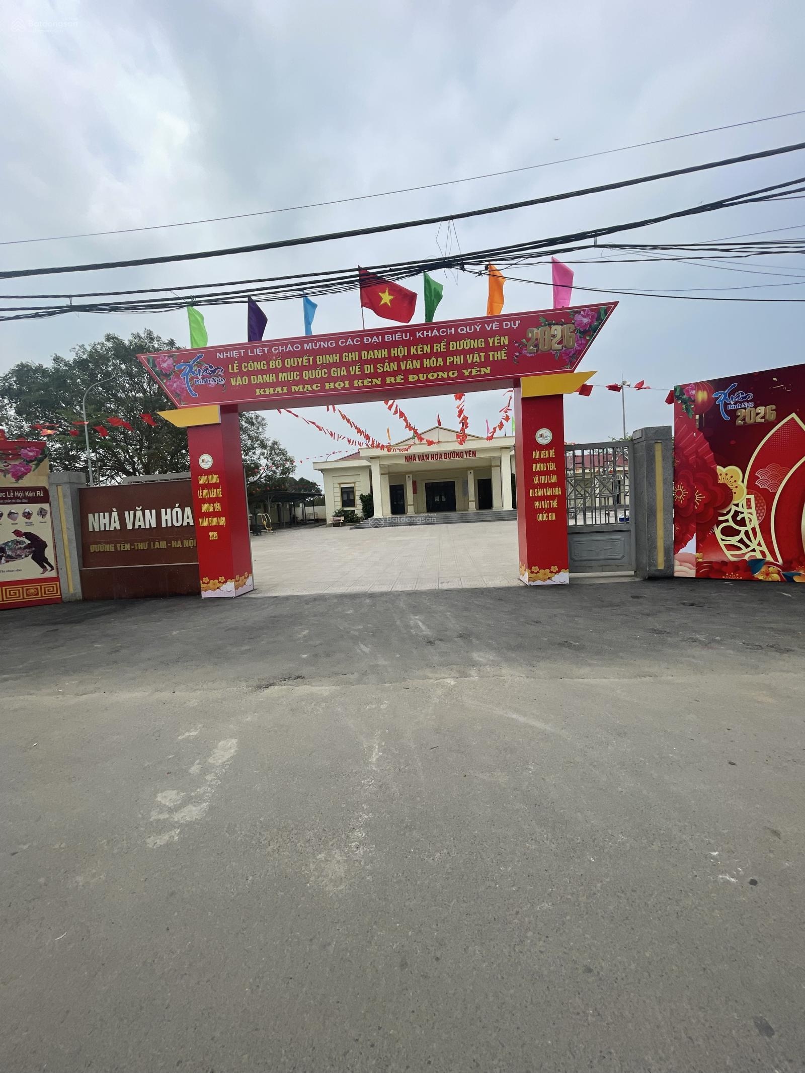 Oto tránh Mt 5,5m Thư Lâm sát TT Đông .hơn 4 đồng Anh,55m2 +6m lk đối diện khu dãn dân. K qh