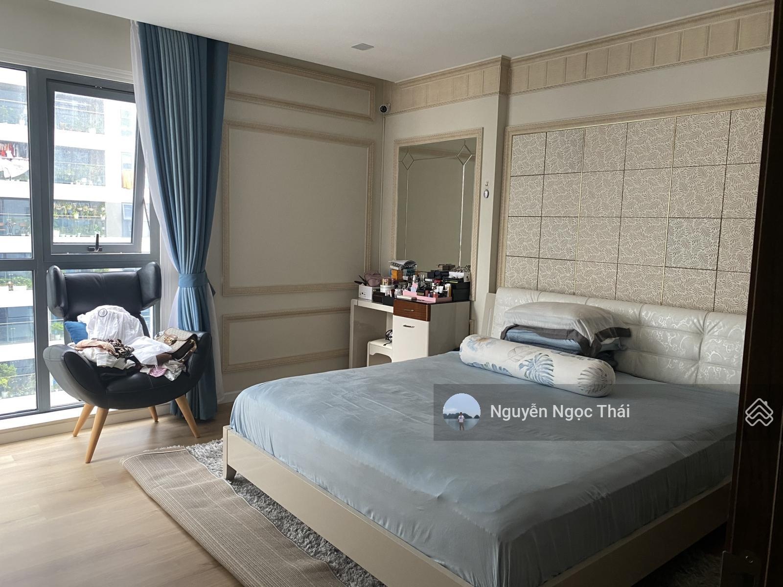 (Chính chủ) bán căn 2 ngủ 2WC 72m2 Rivera Park Vũ Trọng Phụng, full đồ, có slot, sổ đỏ. Giá 8,3 tỷ