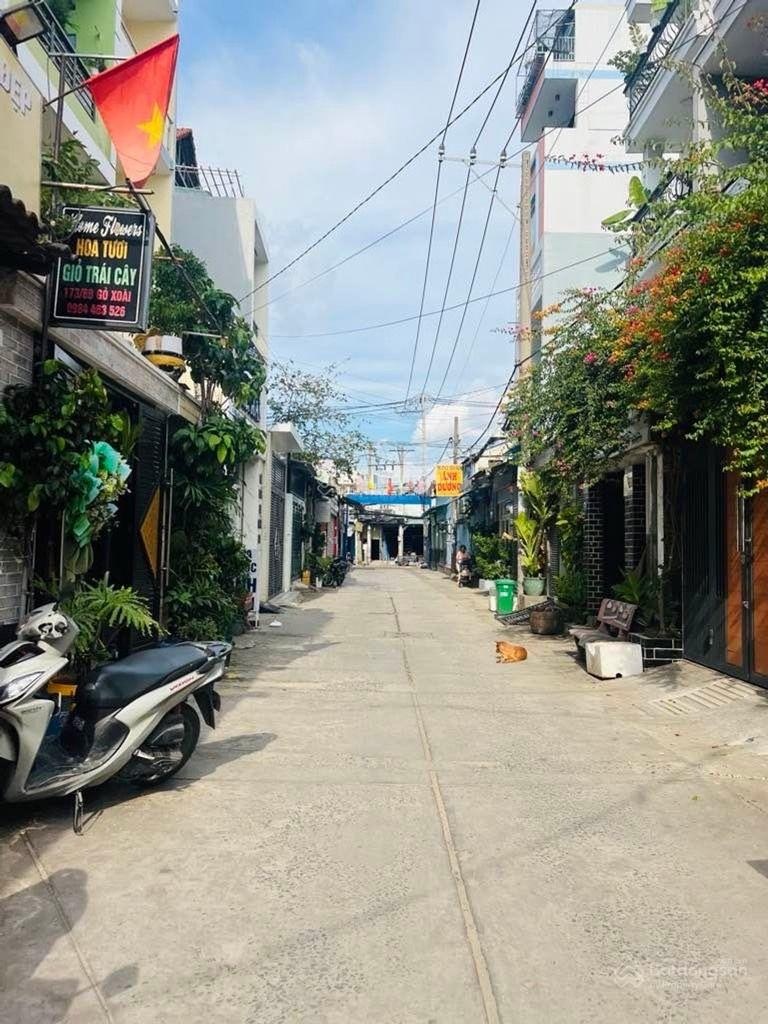 Mặt tiền hẻm kinh doanh đa dạng - đường 8m - oto ngủ trong nhà