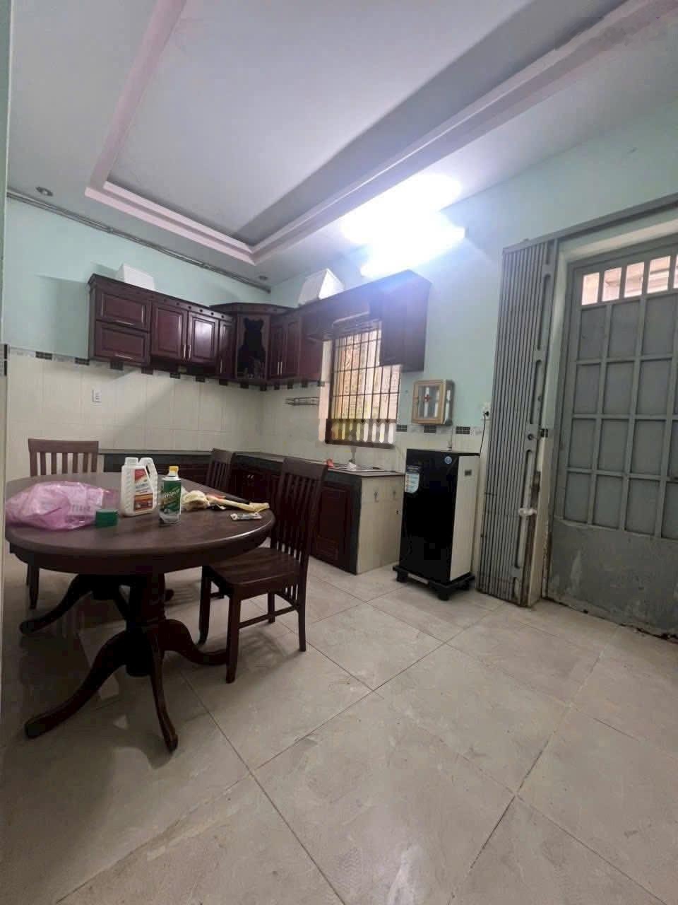 Bán nhà 1 trệt - 1 lầu, KDC Tân Phong