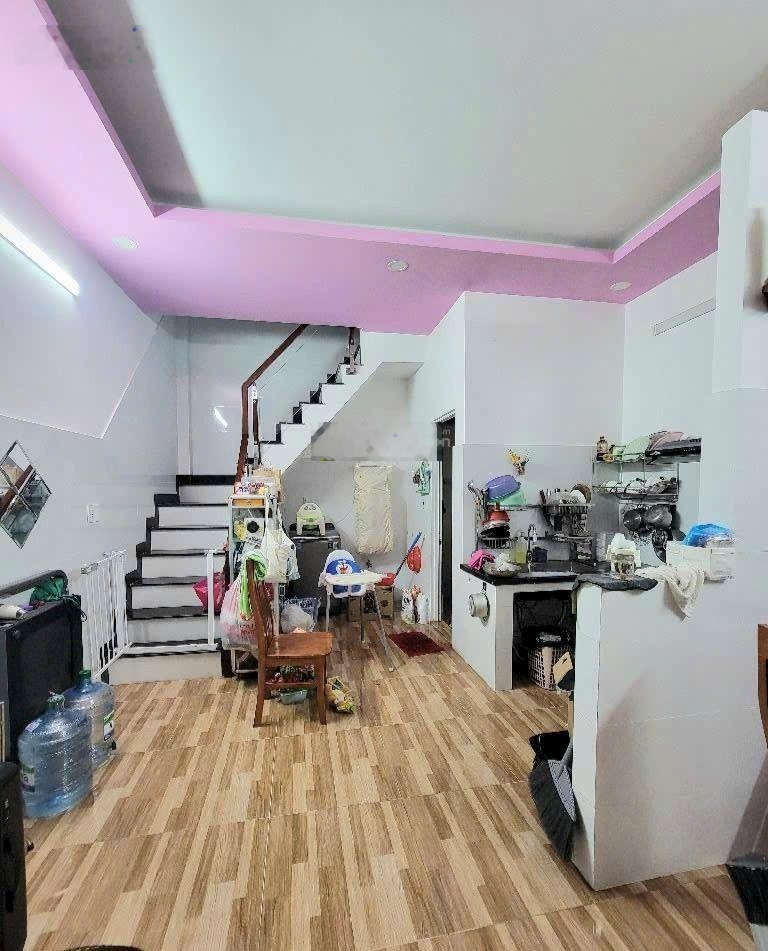 Giá tốt 4 tỷ hơn _ nhà hxh linh tây _ 78m2 _ gần kha vạn cân