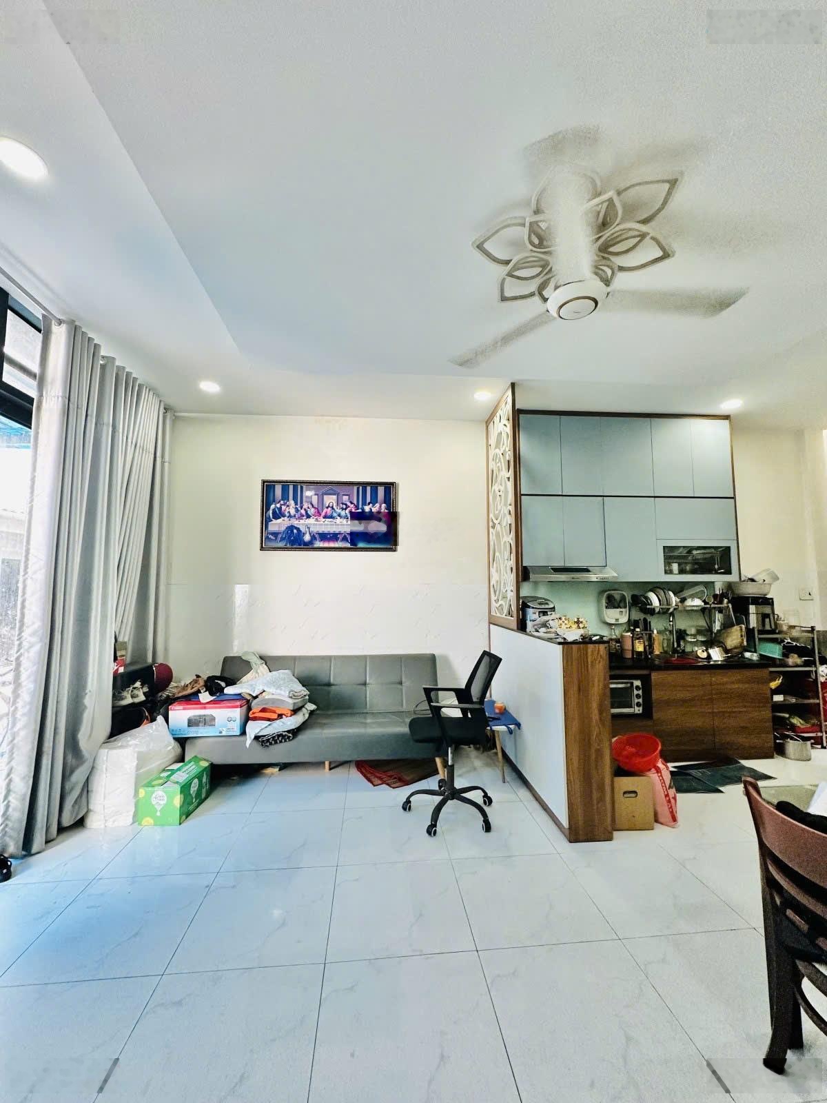 Bán nhà gần aeon tân phú ngang lớn rộng rãi chỉ 5.2 tỷ.