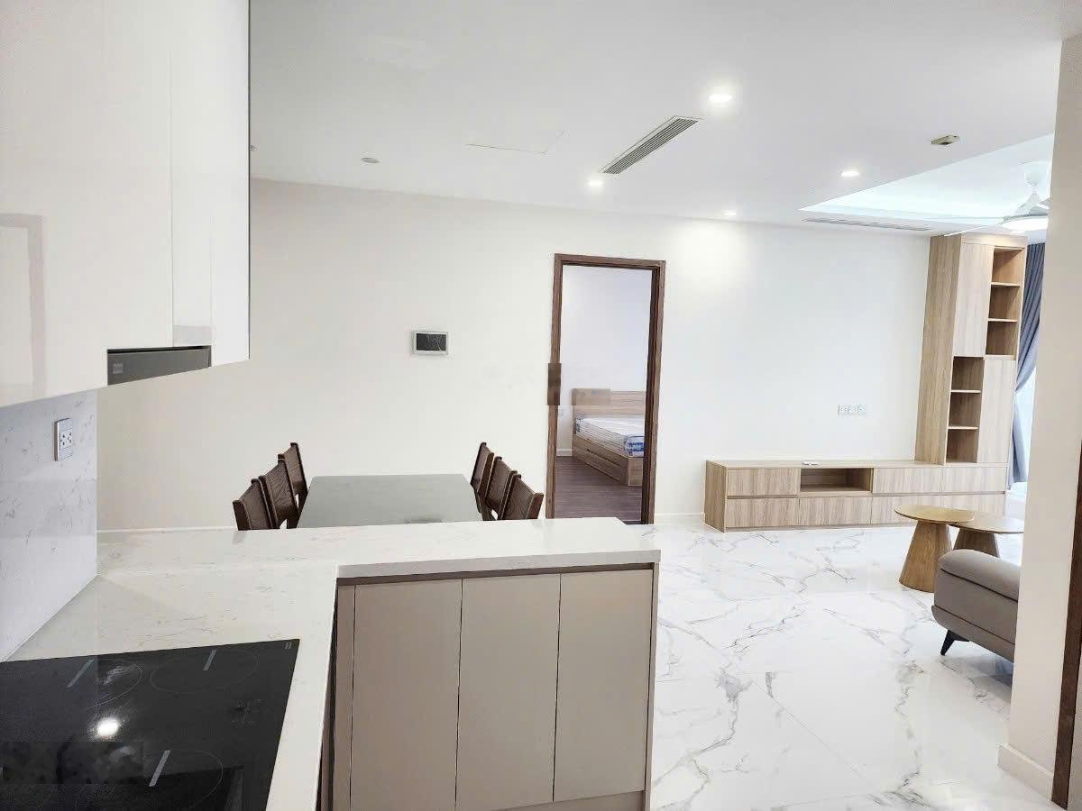 Chính chủ cần bán căn góc S4-11 tòa Sunshine City - Full nội thất cao cấp - Sẵn khách thuê