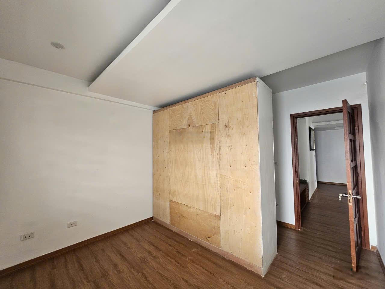 cho thuê chung cư Hà Thành Plaza - 102 Thái Thịnh, 115m, 2 PN có nội thất, 15 triệu/th