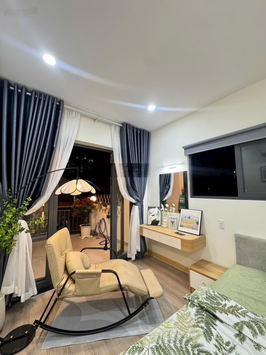 Bán NHÀ MỚI KEN FULL NỘI THẤT,SỊN SÒ , Bình thạnh,65m2, 3 tầng, 7.9 tỷ