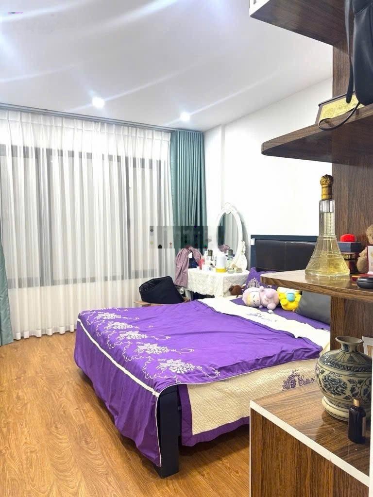 Bán NR tại Phú Mỹ, 8,9 tỷ, 33m2, 3PN, 4WC, pháp lý đầy đủ