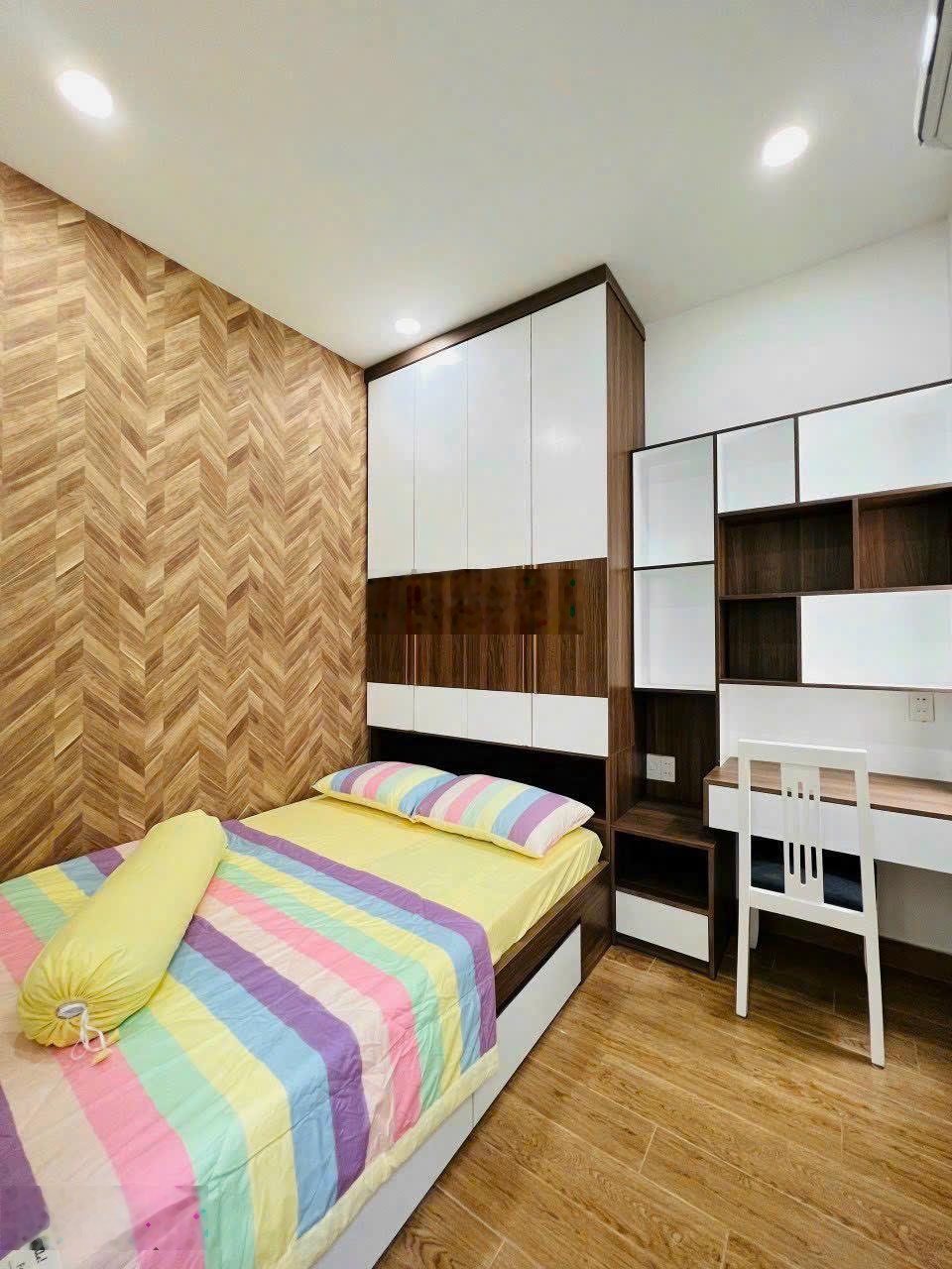 8 tỷ có mặt tiền kinh doanh cực đẹp. DT 48m2 Hoa Giấy Phú Nhuận 1T2L, sổ riêng. Khu vip nhất PN