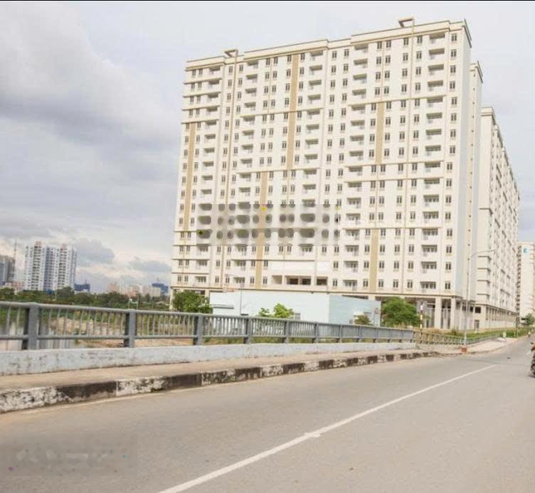 Bán CC Bình Khánh có sổ hồng 66m2 2PN 2WC lầu đẹp view Lương Định Của nhìn Landmark, giá 4,25 tỷ TL