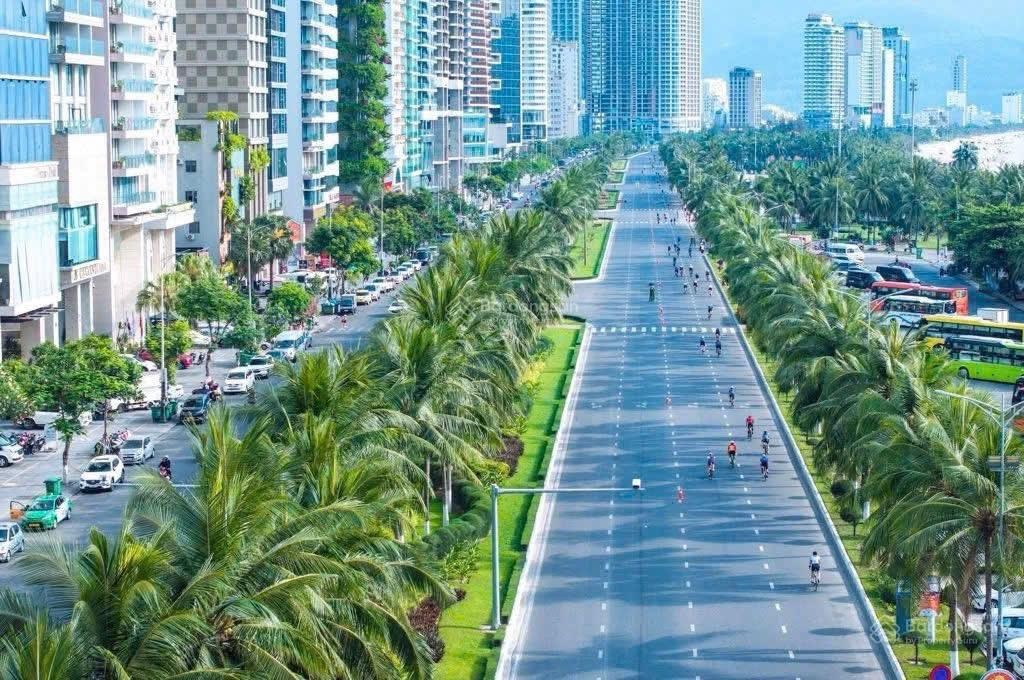 Bán nhanh cặp Võ Nguyên Giáp được xây cao tầng, 280m2 ngang 10m có đường 5m phía sau. Giá 80 tỷ TL