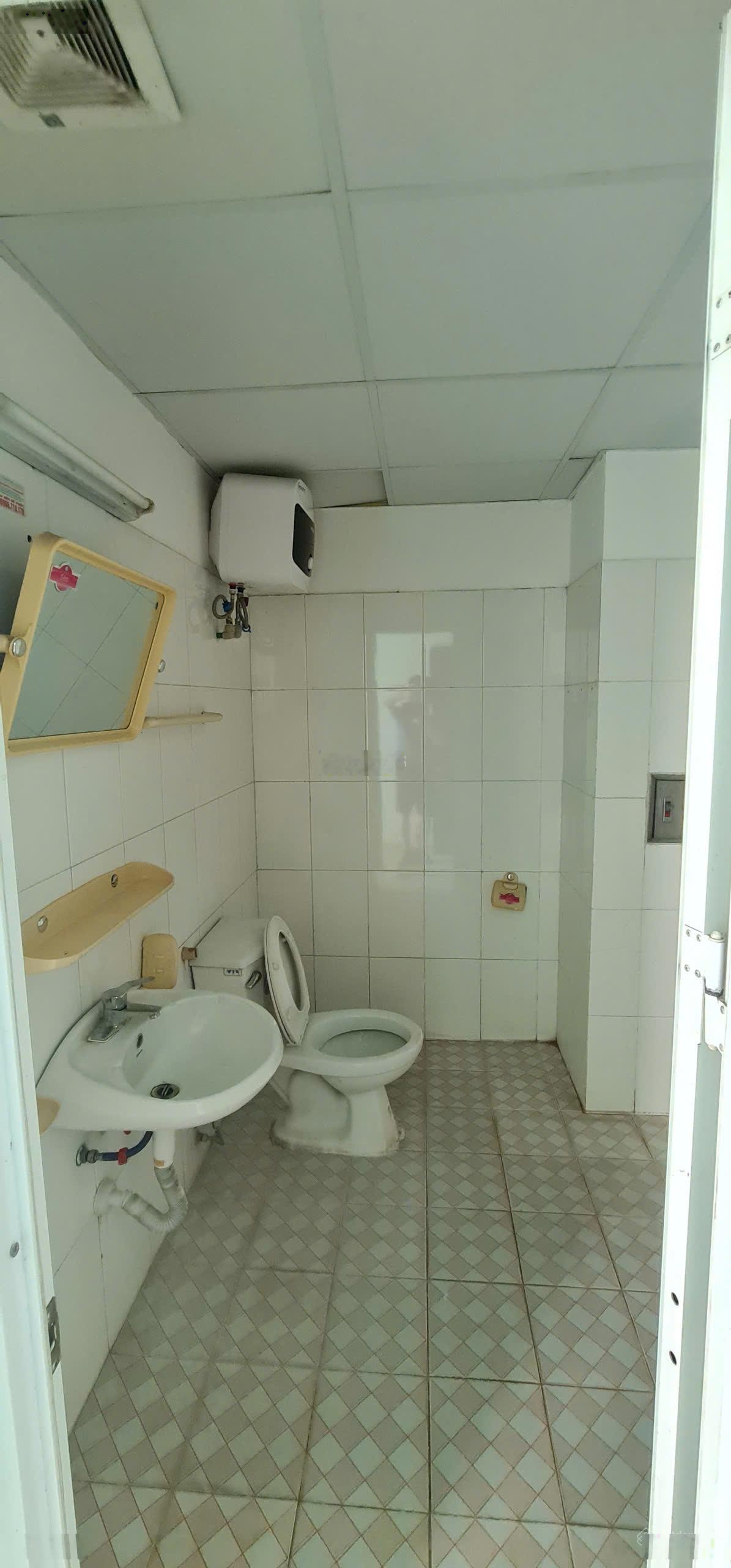 Bán căn hộ chung cư Vinaconex 21, 5,7 tỷ, 97m2, 2PN, 2WC tại Ba La, Hà Đông