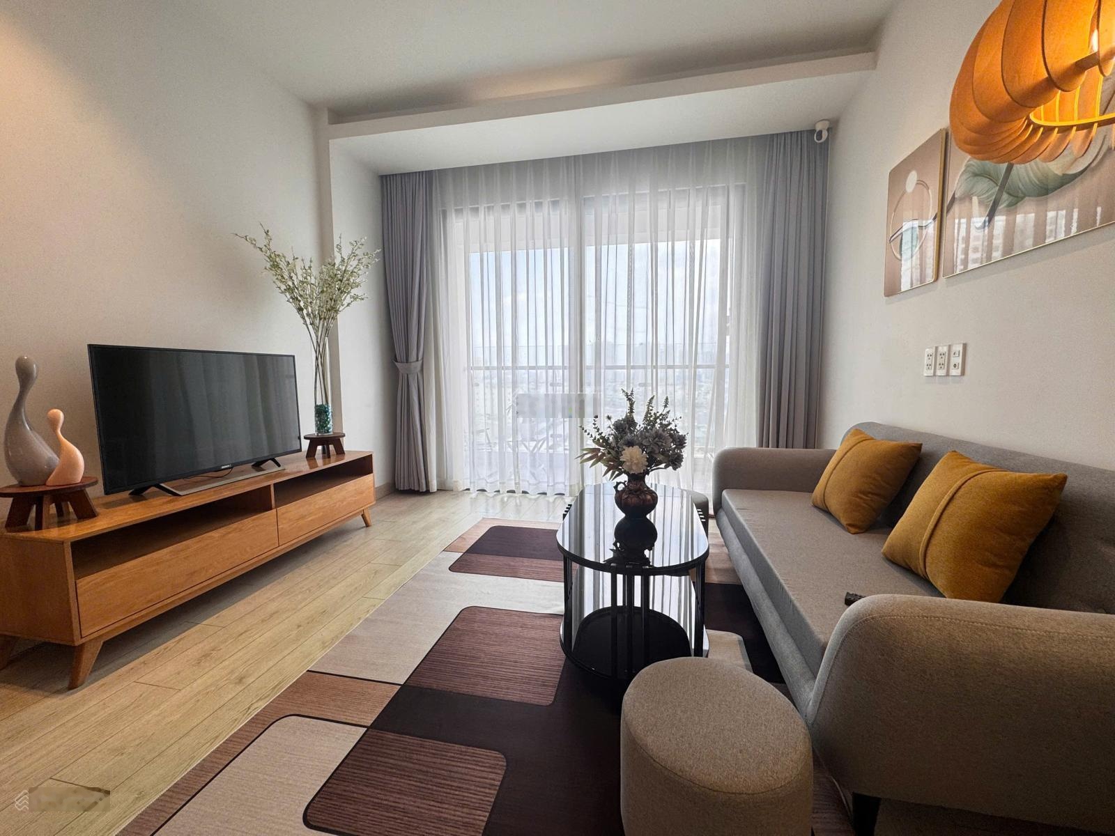 The Gold View, Quận 4, cho thuê 17 triệu, 88m2, 2PN, 2WC, full nội thất chỉ với giá siêu hời