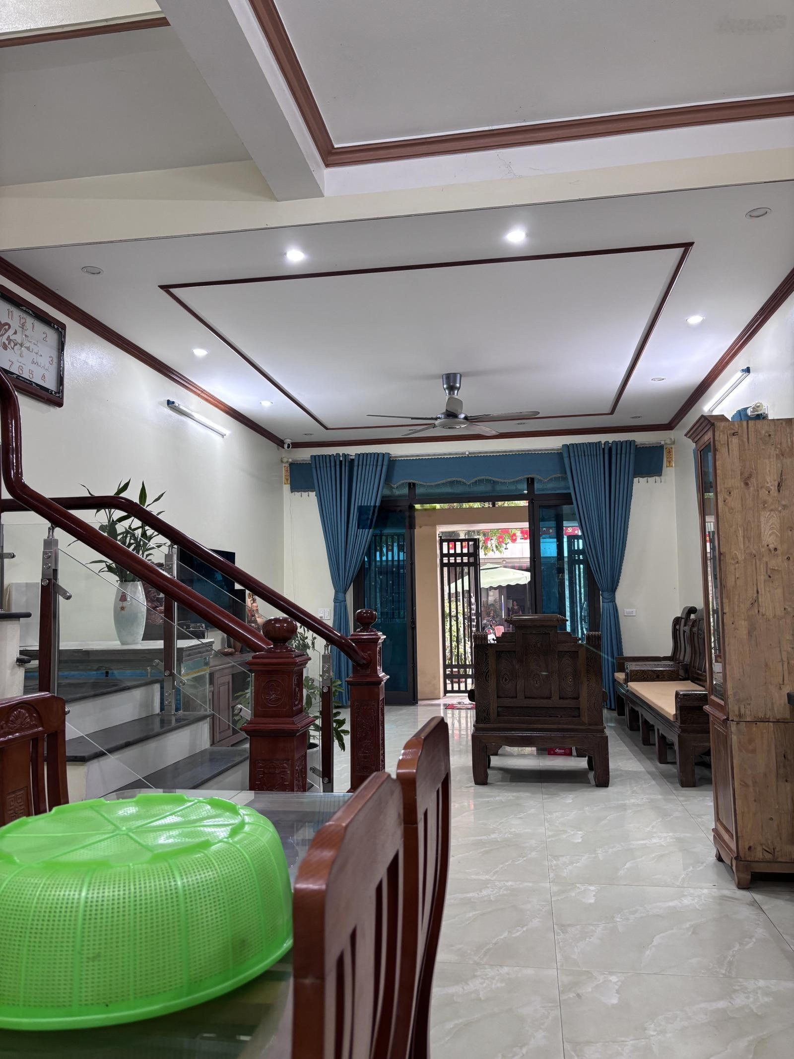 Bán nhà riêng tại Kosy Gia Sàng, giá 4,5 tỷ, diện tích 100m2, chính chủ giá ưu đãi