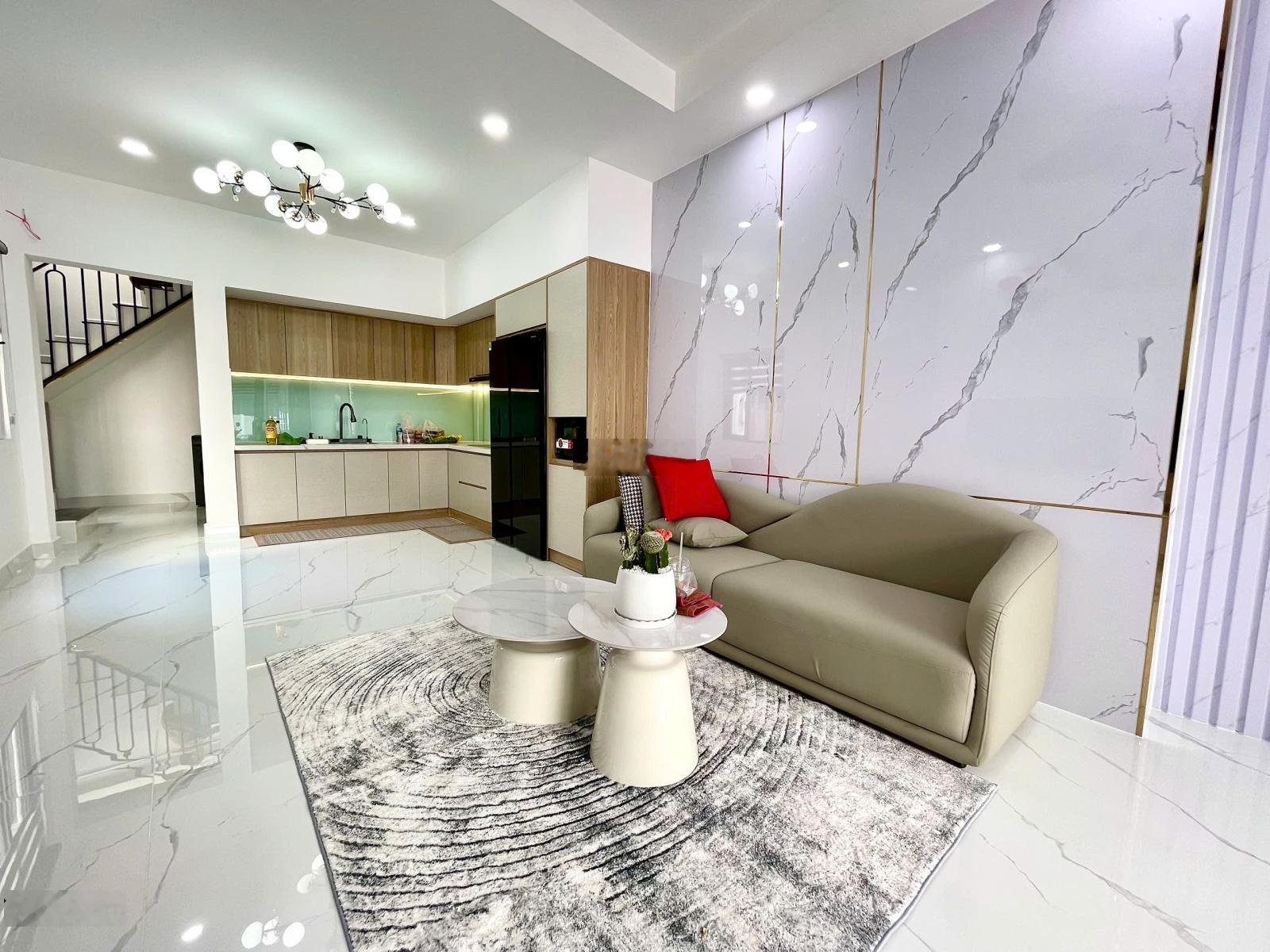 Bán nhà góc 2 mặt đường HXH Phú Thọ Hòa, Tân Phú, DT 5 x 11m, 2 tầng. Giá 7.3 tỷ