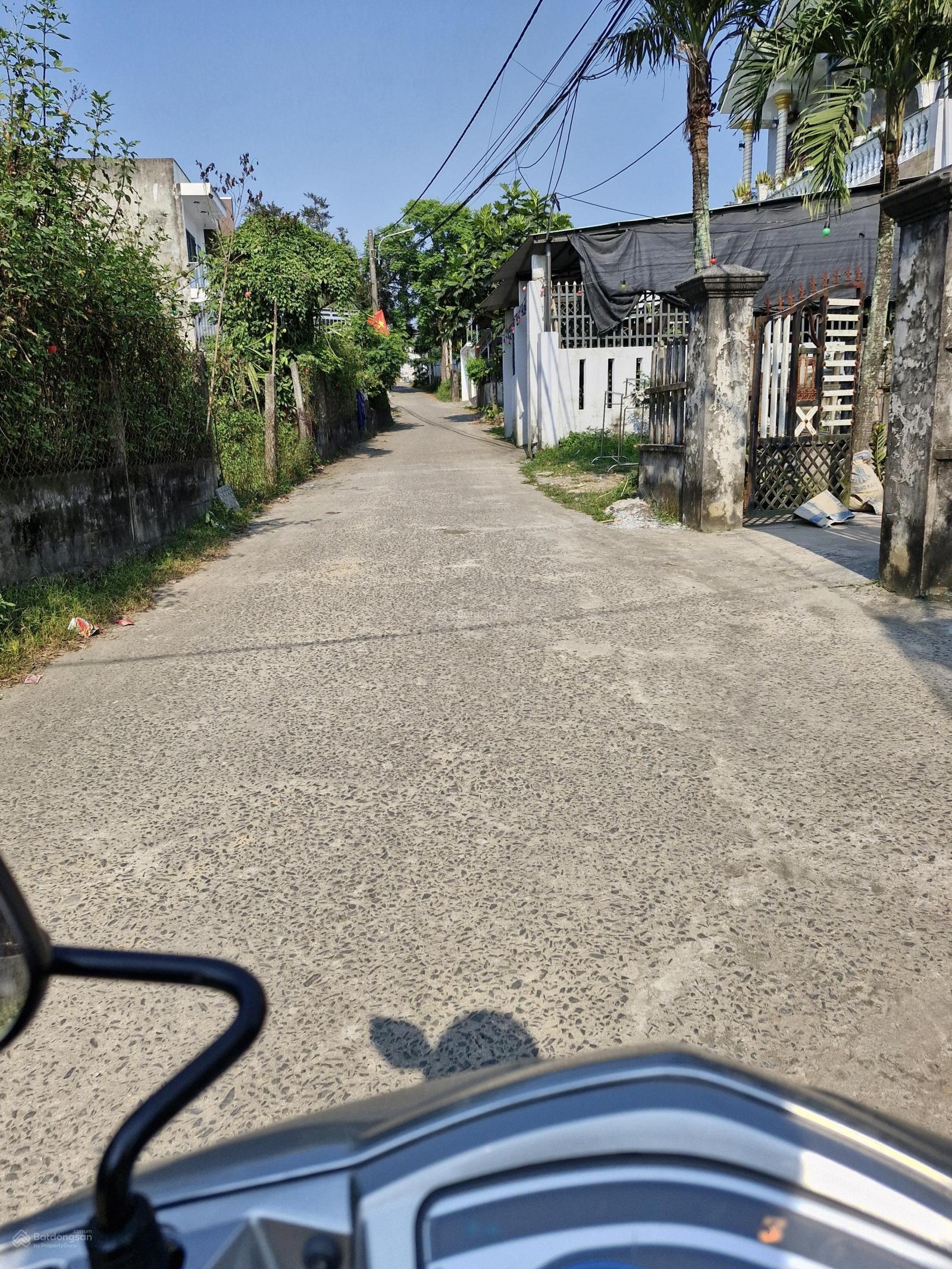 Đất đẹp giá rẻ cho anh chị an cư tại tổ dân phố Phú Thượng-phường Hòa Khánh-TP Đà Nẵng. Giá 1,1 tỷ