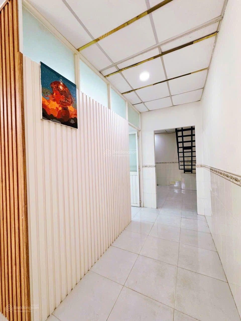 Nhà Hương Lộ 3 - Giáp Aeon Tân Phú, hẻm ôtô, DT: 4.8x14m, 2tầng, giá nhỉnh 5 tỷ