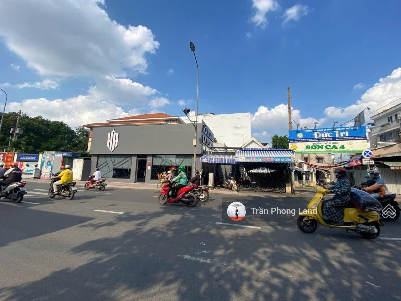 Chính chủ gửi bán nhà mặt tiền 744A Nguyễn Kiệm, P4, Q. Phú Nhuận, 22(34)x46m, 1101m2, 0938140491