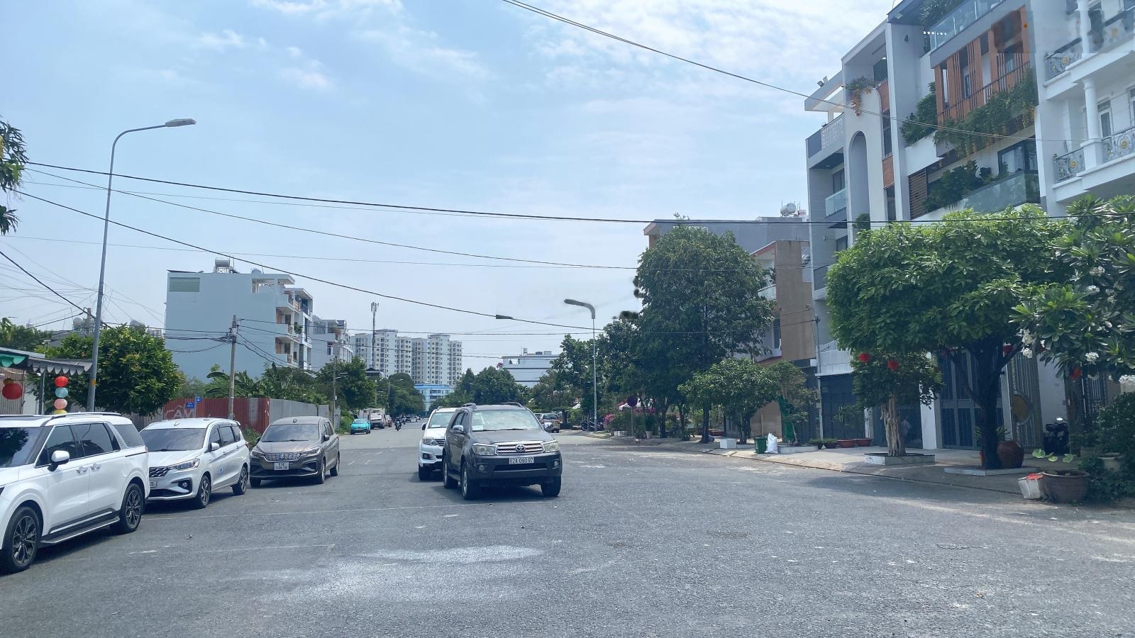 7.8tỷ, nhà 4 tầng vị trí vip tại KDC An Sương, hiếm nhà bán
