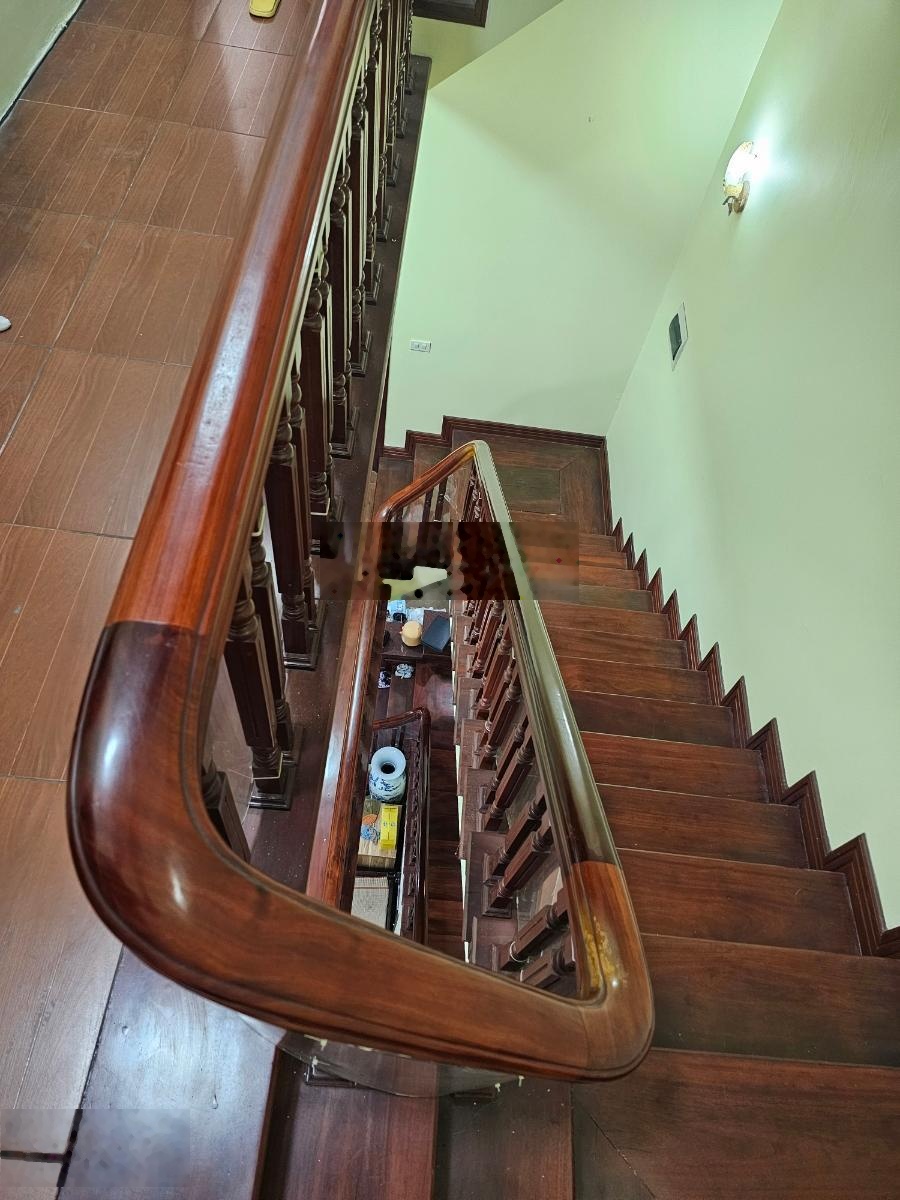 Bán nhà phân lô hoàng ngân 70m2 - 5 tầng - mt 4.5m - vỉa hè - ô tô tránh - kinh doanh - giá chỉ 31