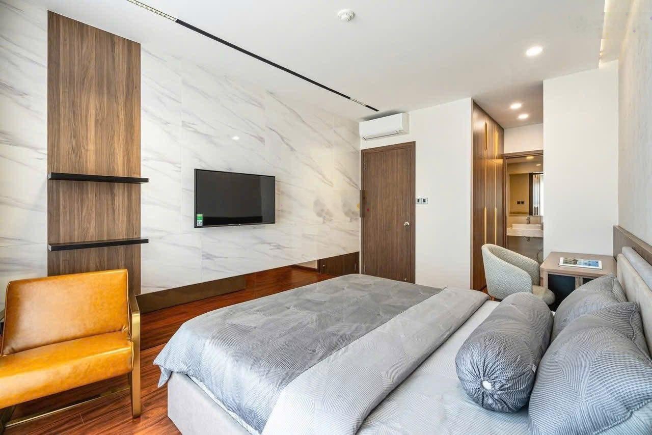 Bán căn hộ Xi Grand Court Q11 - DT: 80m2 2PN 2WC Sổ hồng - Giá: 7,1 tỷ - LH: 0934774345