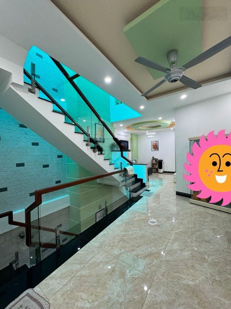 Mặt tiền Văn Thân gần Bình Tiên P8 Quận 6