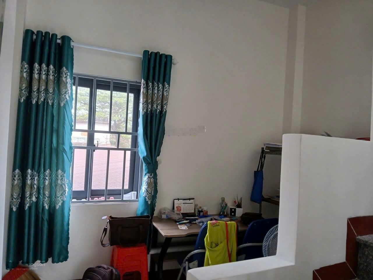 Chính chủ bán nhà đường Bùi Hữu Nghĩa sẹc nhẹ đường xe tải