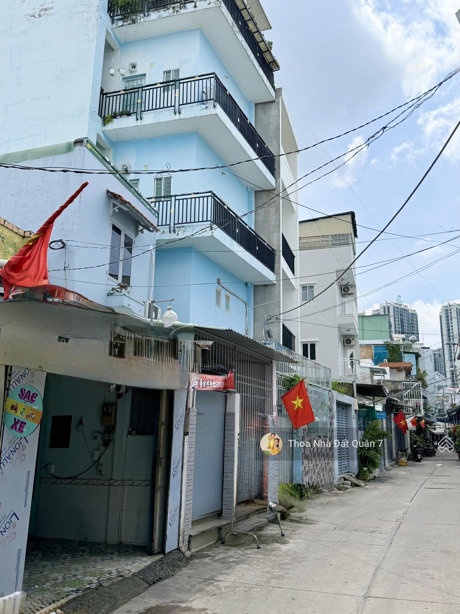 Bán nhà 4 tầng ngay ĐH Tài Chính Marketing Quận 7, 5x21m, dòng tiền 150tr/tháng, 15.8 tỷ