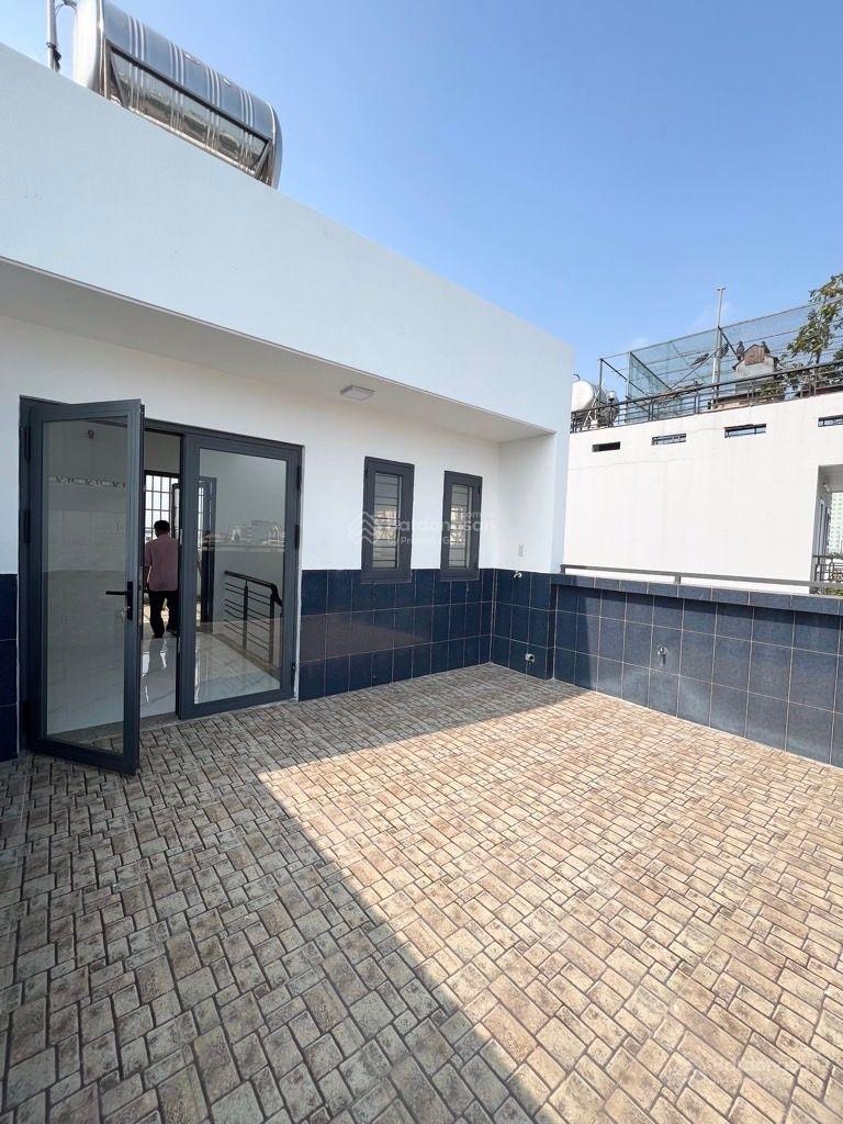 Siêu phẩm mặt tiền kinh doanh 5 tầng Đình Nghi Xuân- sát Ngã tư 4 xã - Dt 5 x 18m (90 m2),