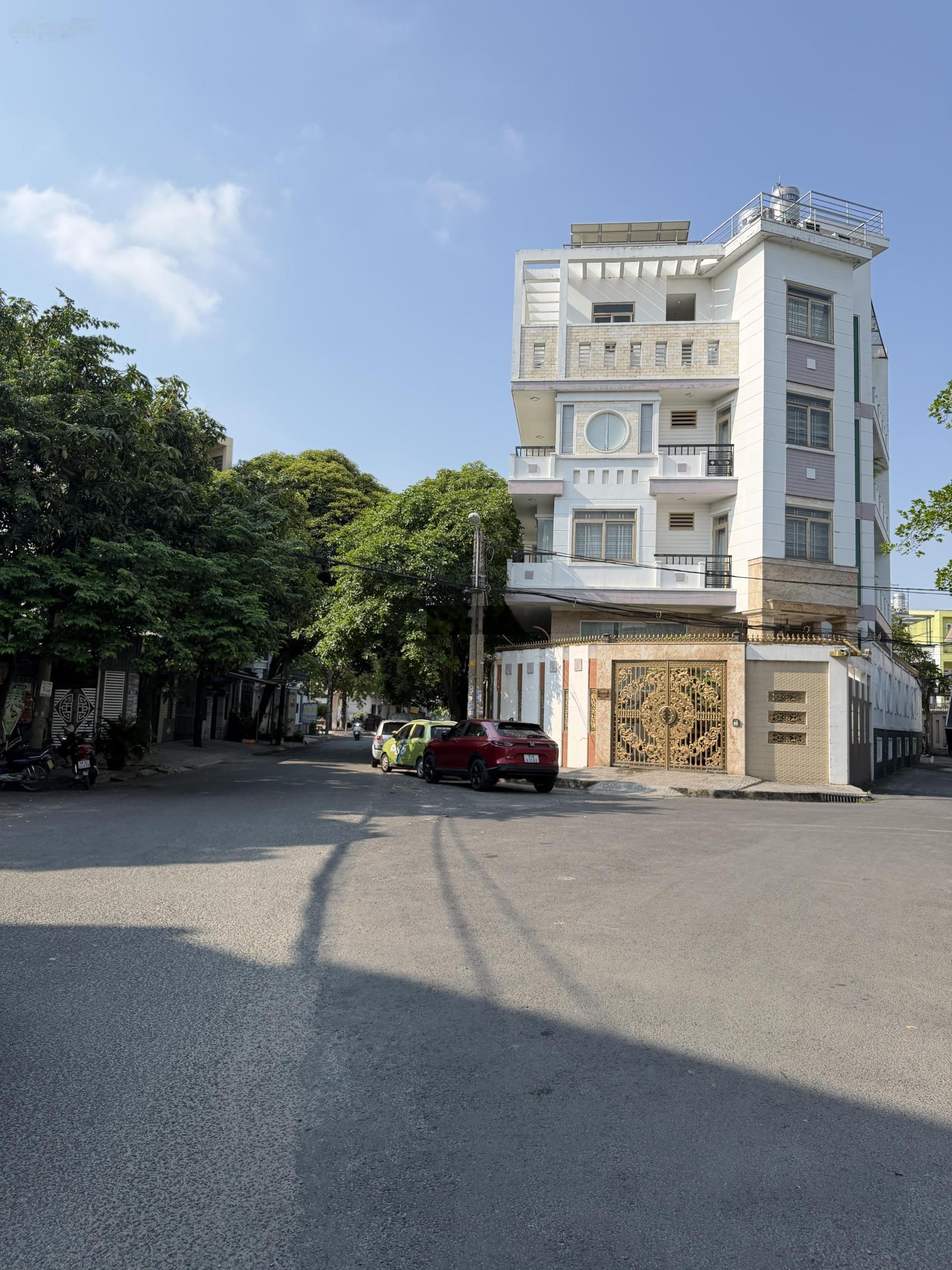 TOÀ NHÀ 145m - 17 phòng Phan Văn Hớn- 9tỷ ngộp