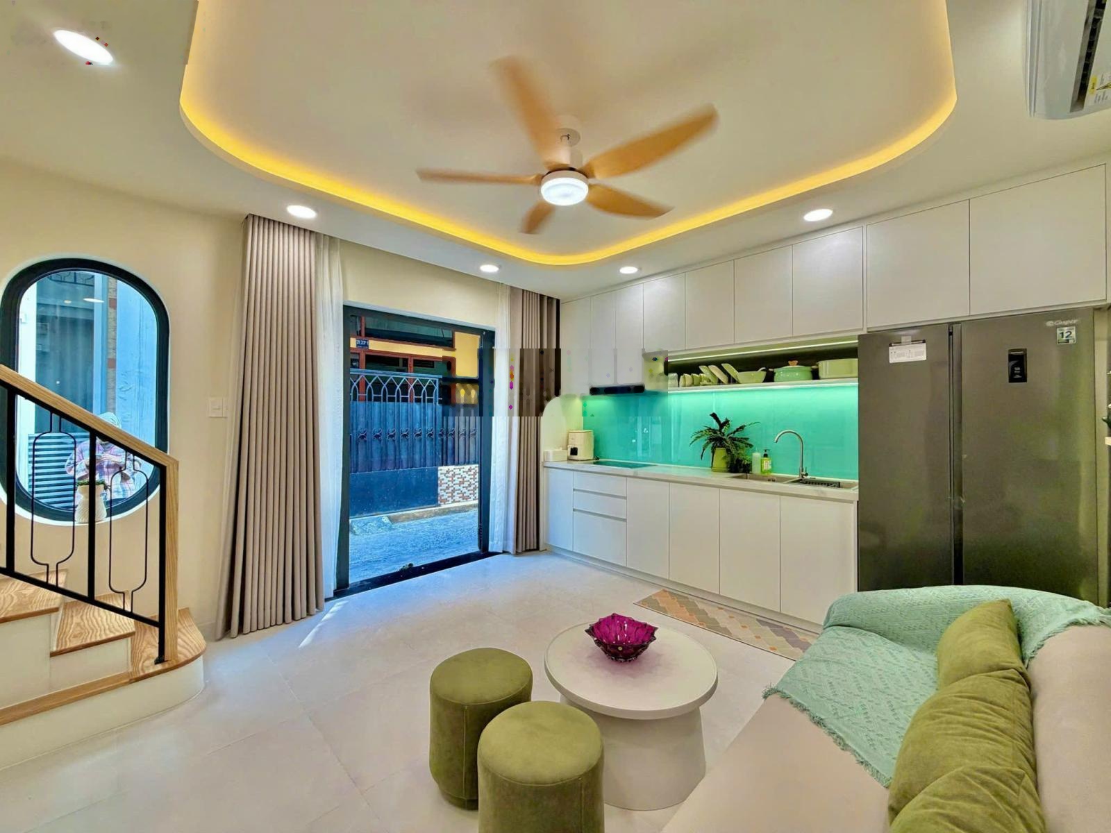 Tìm khách mua thật - nhà đẹp ở ngay - giá thực tế bình thạnh, ô tô tới cửa - 5,95 tỷ.