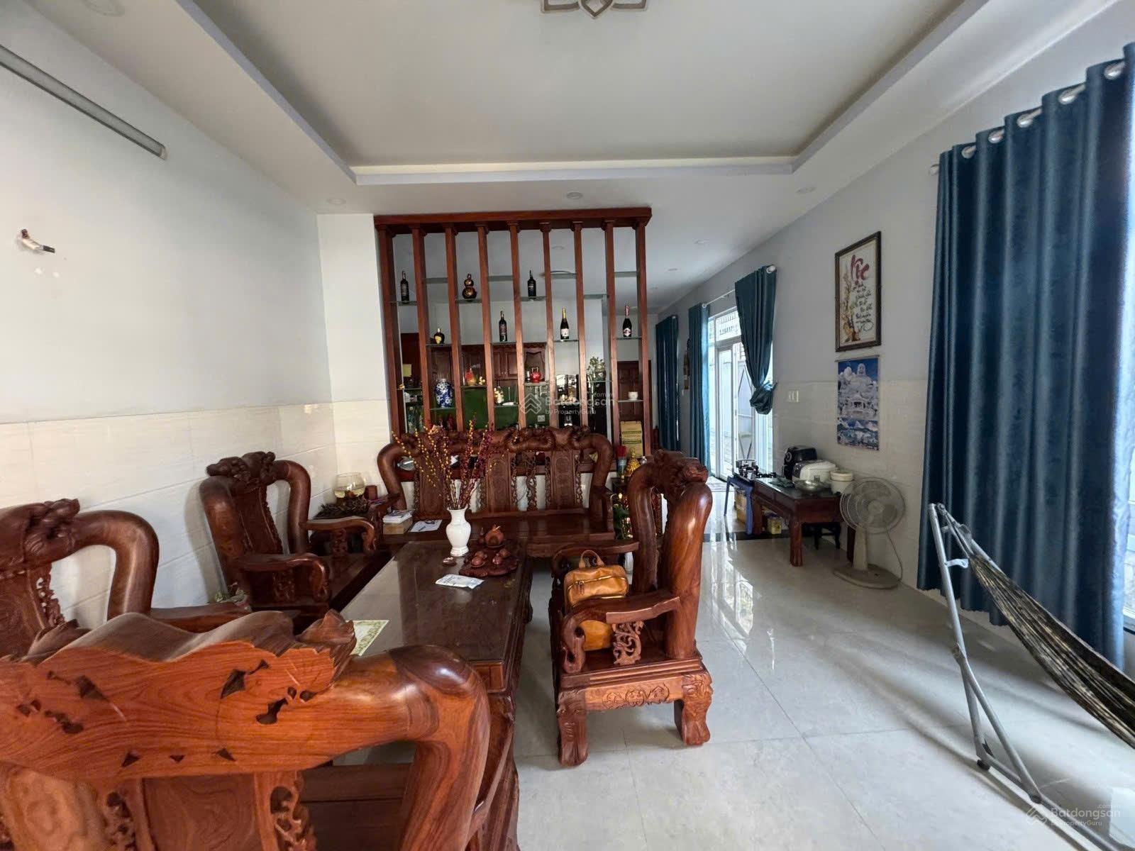 Nhà 2 mặt thoáng 173m2, ngang 6m, ngay khu Trung Tâm Hành Chính Quận 2. Bước chân qua Đảo Kim Cương