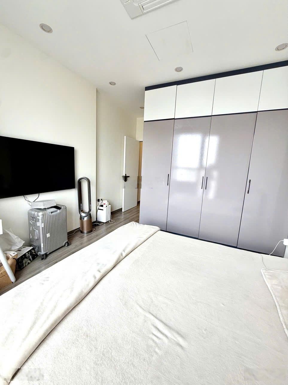 Cam kết giá thật - Căn hộ 2PN 63m2 dự án BRG 25 Lê Văn Lương. Tầng trung, nội thất đầy đủ